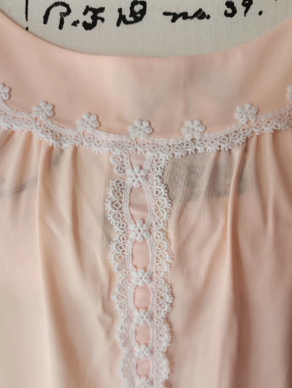 LORRAINE, Vintage Women's Soft Pink, Lace, Embroided Slip And Nightgown Set Sz M